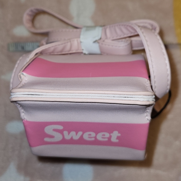 Pusheen Pink Fruit Juice Carton Crossbody New w/Tags Approx 9"×4" - Picture 9 of 11